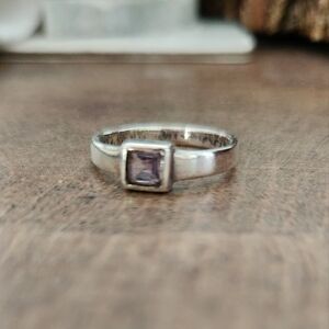 Sterling Silver Ring with Amethyst Gemstone Size 6